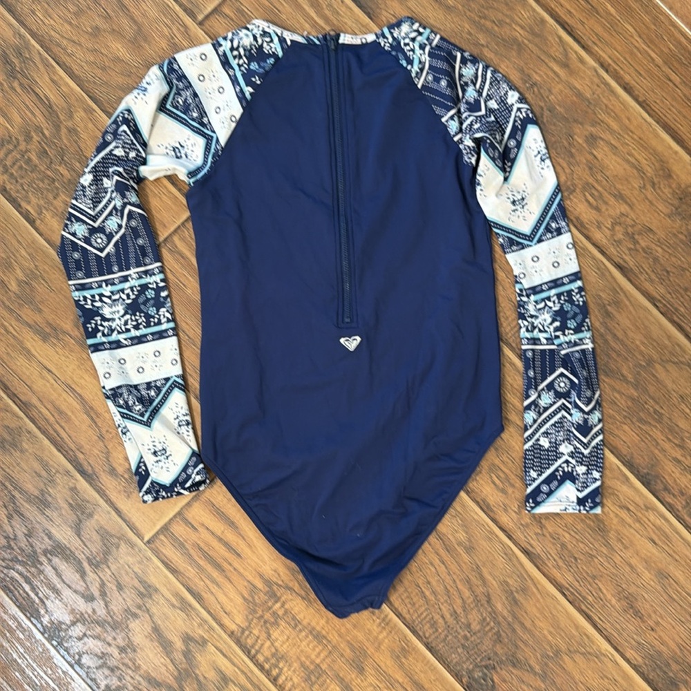 Roxy. Rash guard bathing suit - Picture 2 of 2